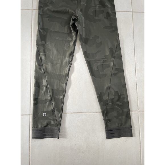 Sweaty Betty Legging 7/8 Crop Camo Activewear Athleisure - Picture 6 of 9